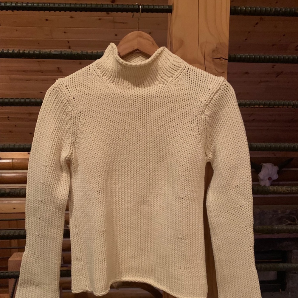 GAP Knitted Sweater